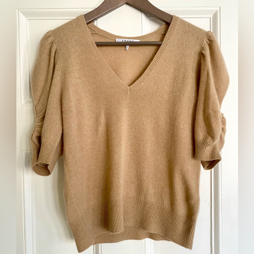 Frame Denim Camel Cashmere V-Neck Sweater - size M